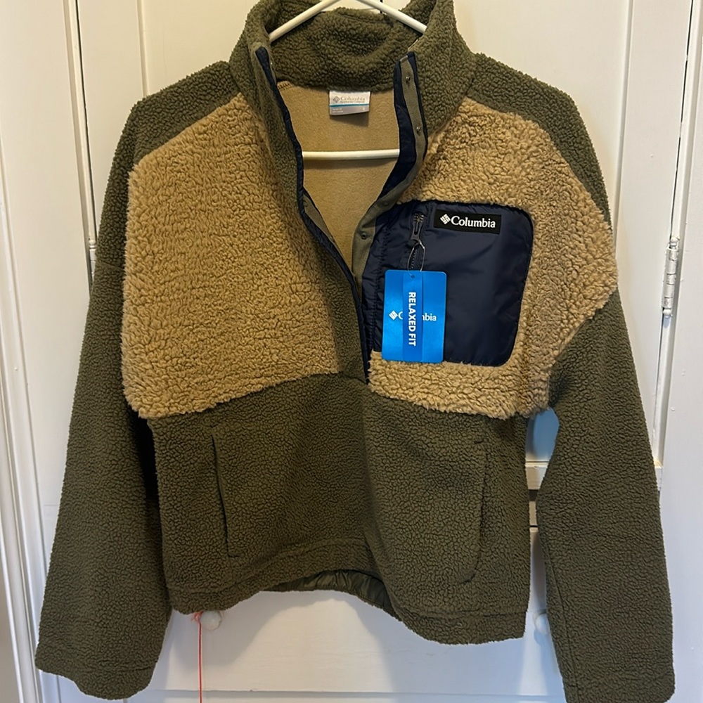 Columbia pullover